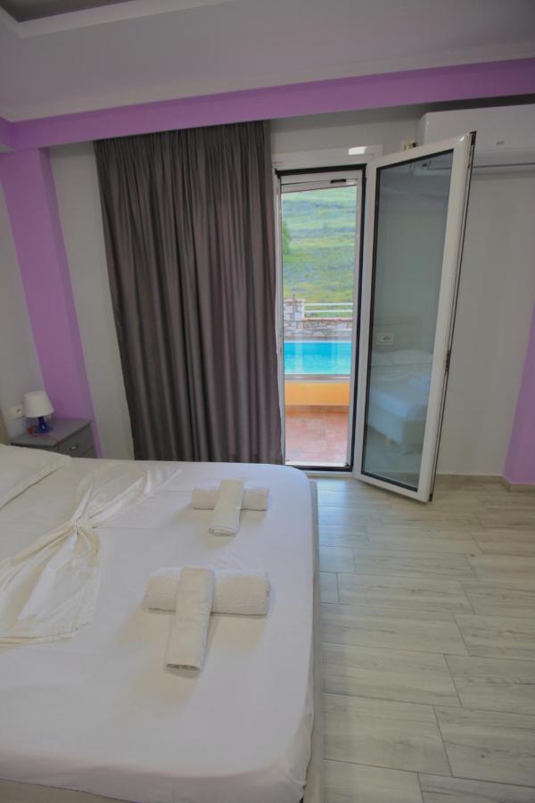 Hotel Karos Llaman Himare